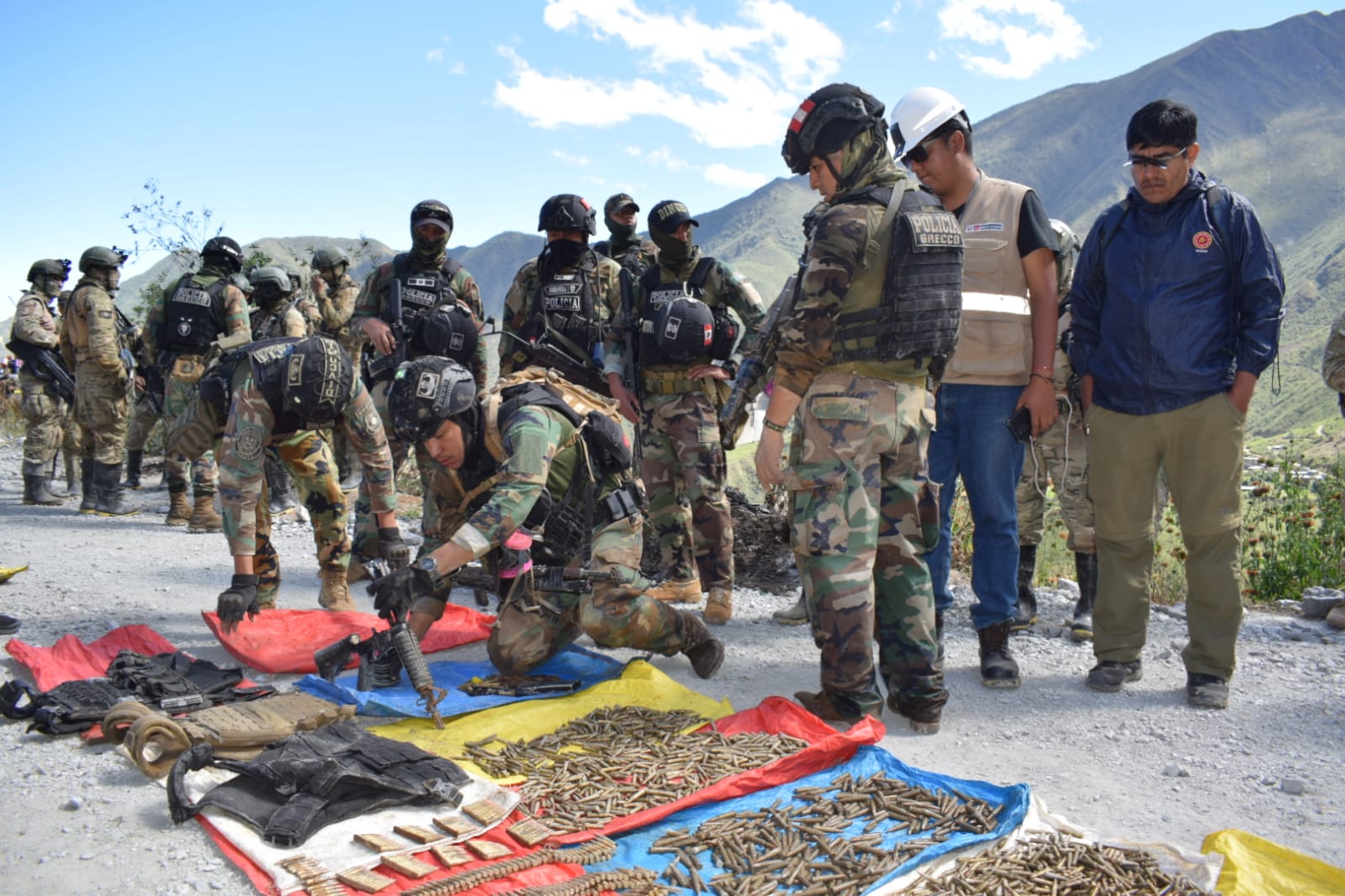 armamento pataz fuerzas armadas pnp 