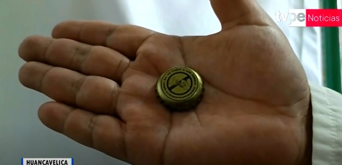 chapa cerveza atragantó huancavelica
