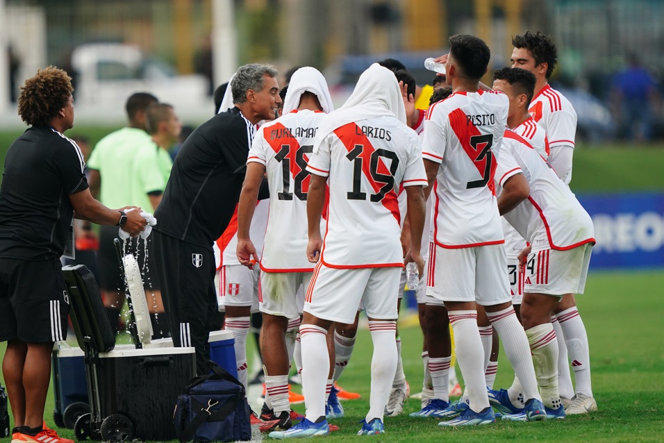 Chemo Selección sub 23 Perú Chile