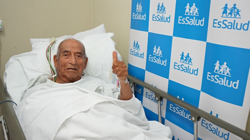 essalud almenara