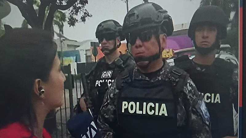 pOLICÍA eCUADOR general
