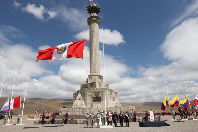 dina boluarte batalla de junin 