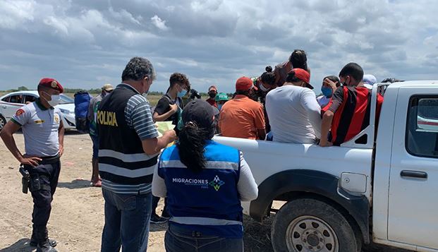 migrantes ilegales expulsión