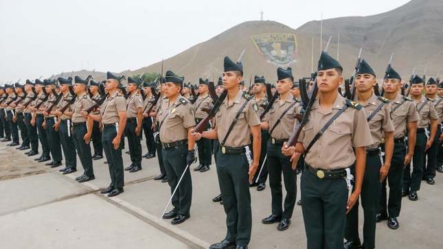 PNP vacantes oficiales y suboficiales