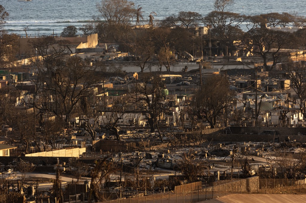 INCENDIO EN HAWÁI