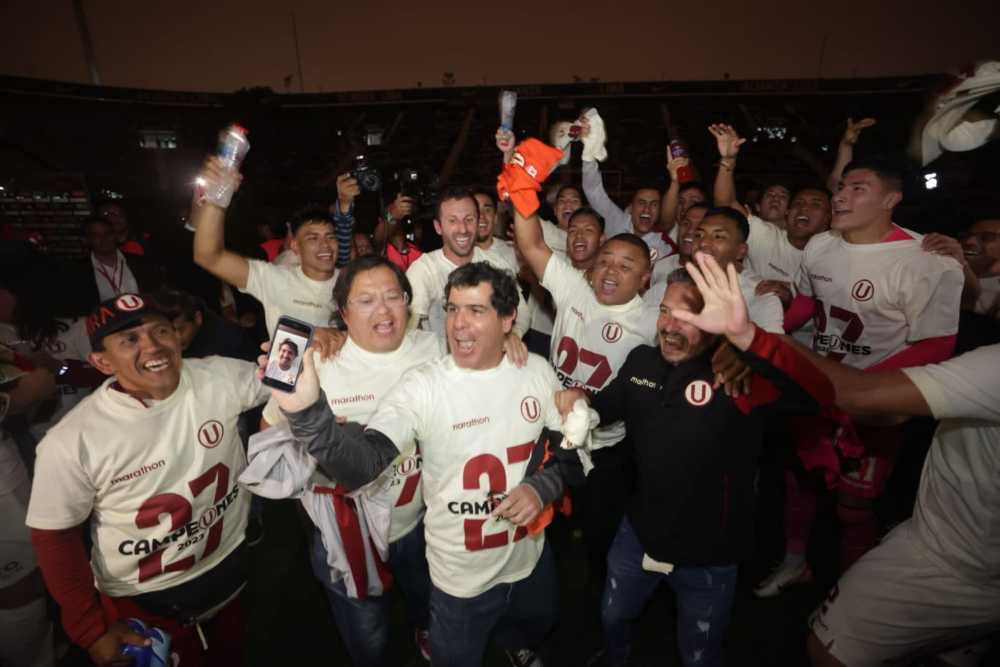 Universitario