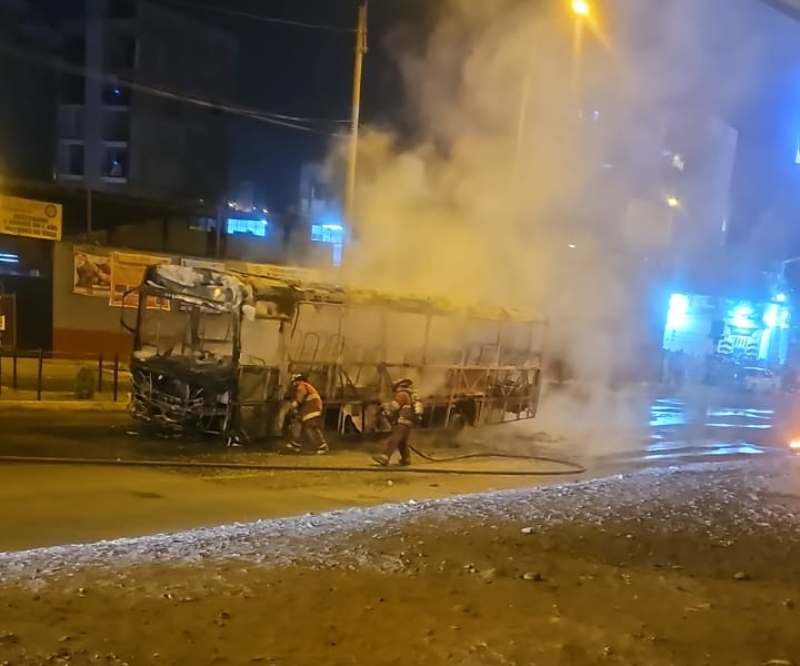 INCEDIO DE BUS