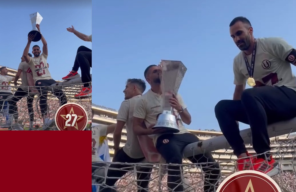 Jugadores levantaron la copa muy cerca de la hinchada. 