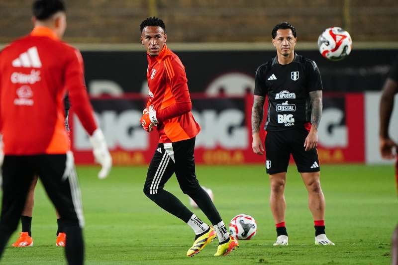 PEDRO GALLESE - SELECCIÓN PERUANA