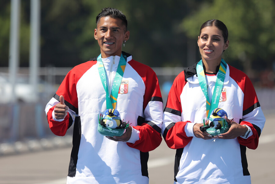 César Rodríguez - Kimberly García 