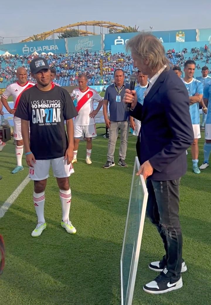 GARECA LOBATON SPORTING CRISTAL LIGA 1